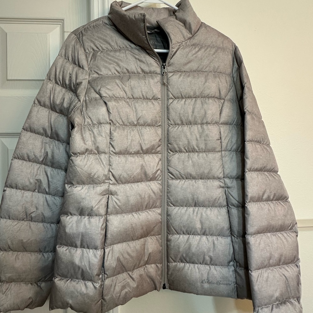 Eddie Bauer Women's Cirrus Lite Puffer Jacket
